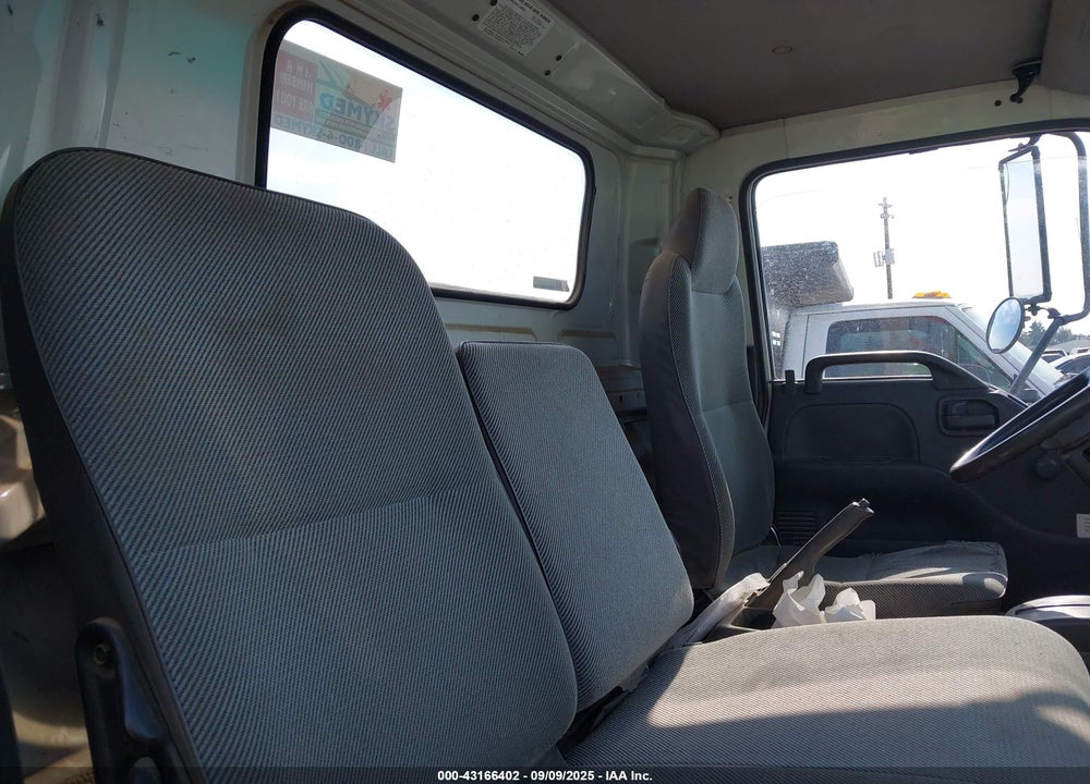 1997 ISUZU NPR VIN: JALC4B1K3V7011892