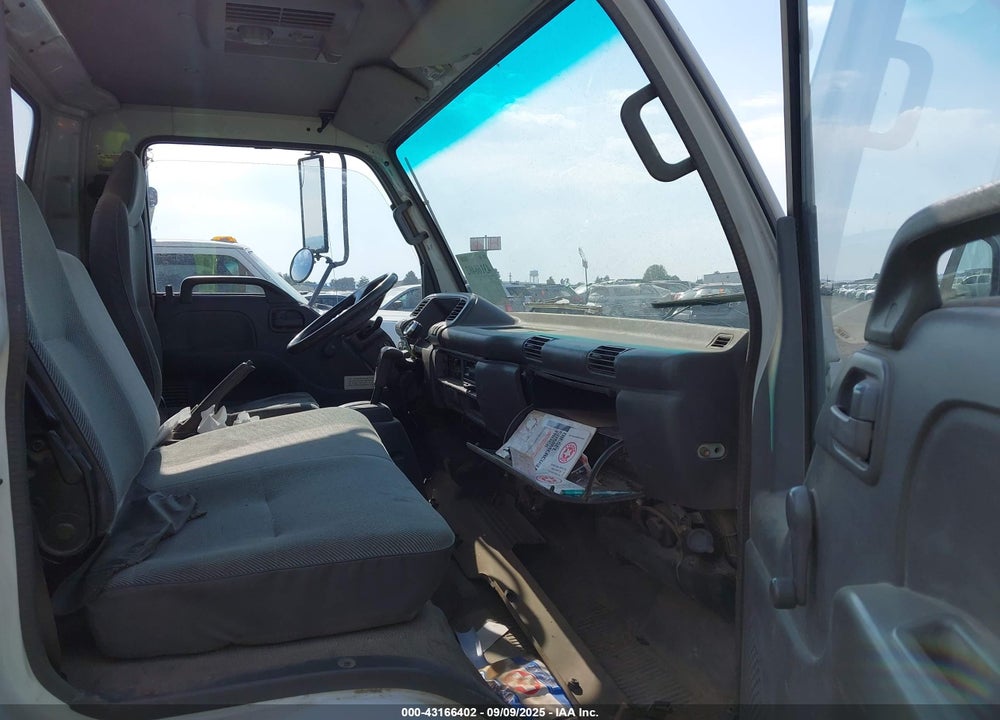 1997 ISUZU NPR VIN: JALC4B1K3V7011892