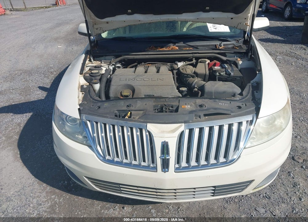 2009 LINCOLN MKS VIN: 1LNHM93R49G616824