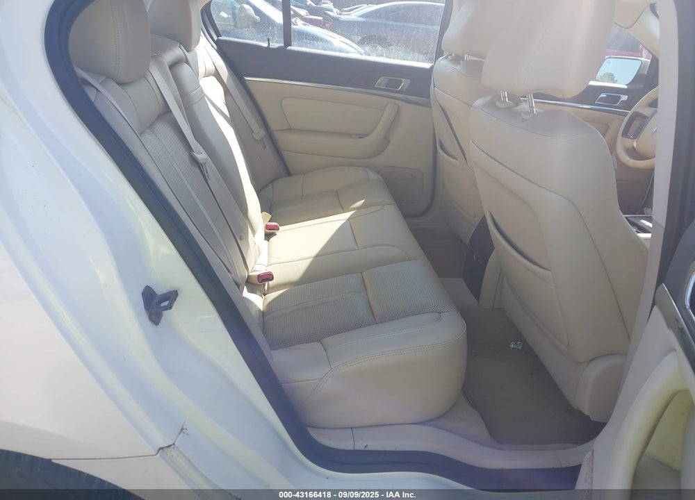 2009 LINCOLN MKS VIN: 1LNHM93R49G616824