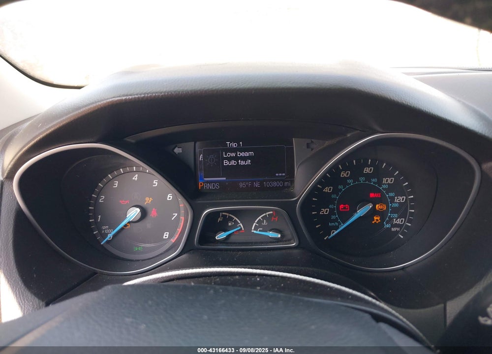 2013 FORD FOCUS VIN: 1FADP3N22DL136861