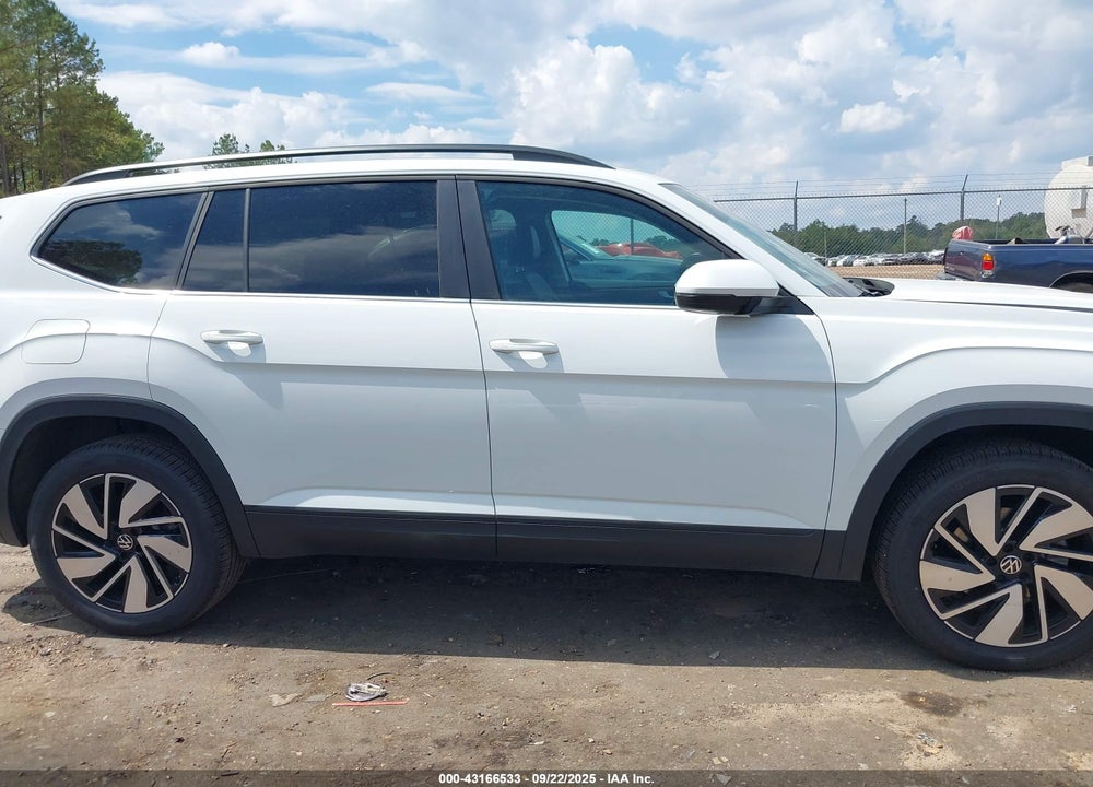 2024 VOLKSWAGEN ATLAS VIN: 1V2JR2CA7RC564166