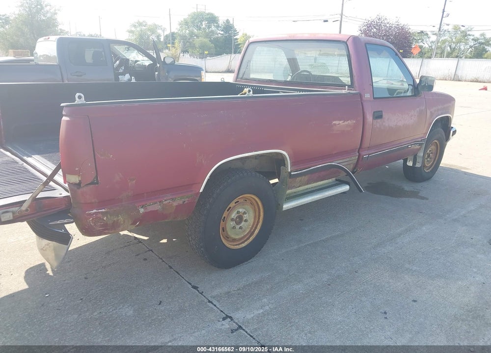 1988 CHEVROLET GMT-400 K1500 VIN: 1GCDK14K3JZ105464