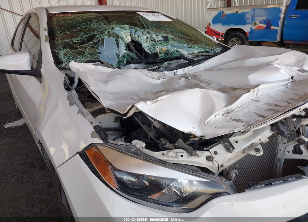 2015 TOYOTA COROLLA LE ECO VIN: 5YFBPRHE6FP214790