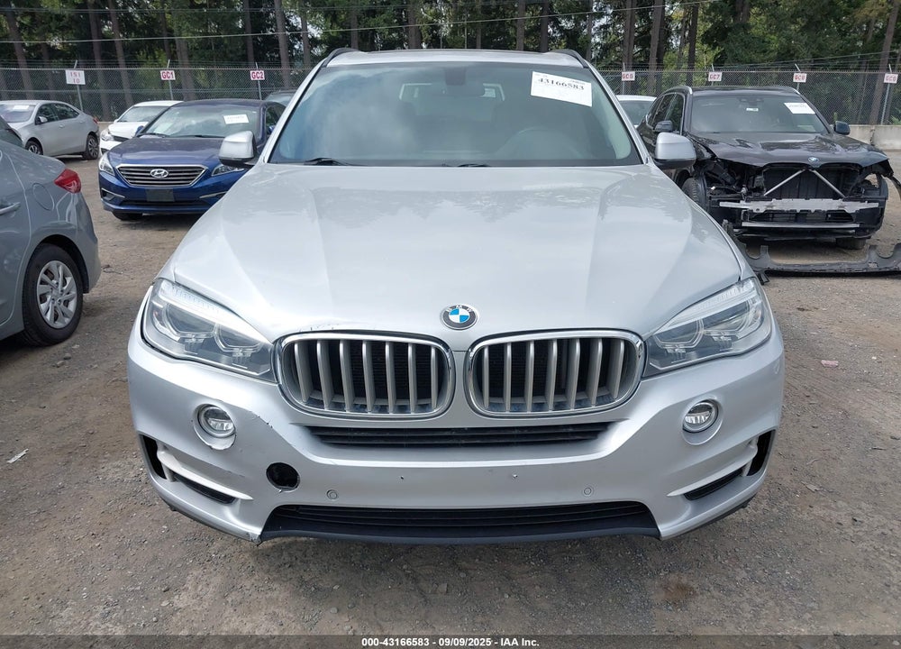 2016 BMW X5 VIN: 5UXKR0C57G0P25769
