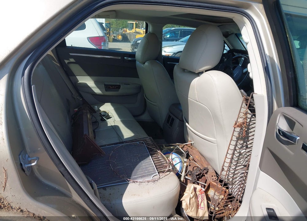 2009 CHRYSLER 300C HEMI VIN: 2C3KA63T69H609993