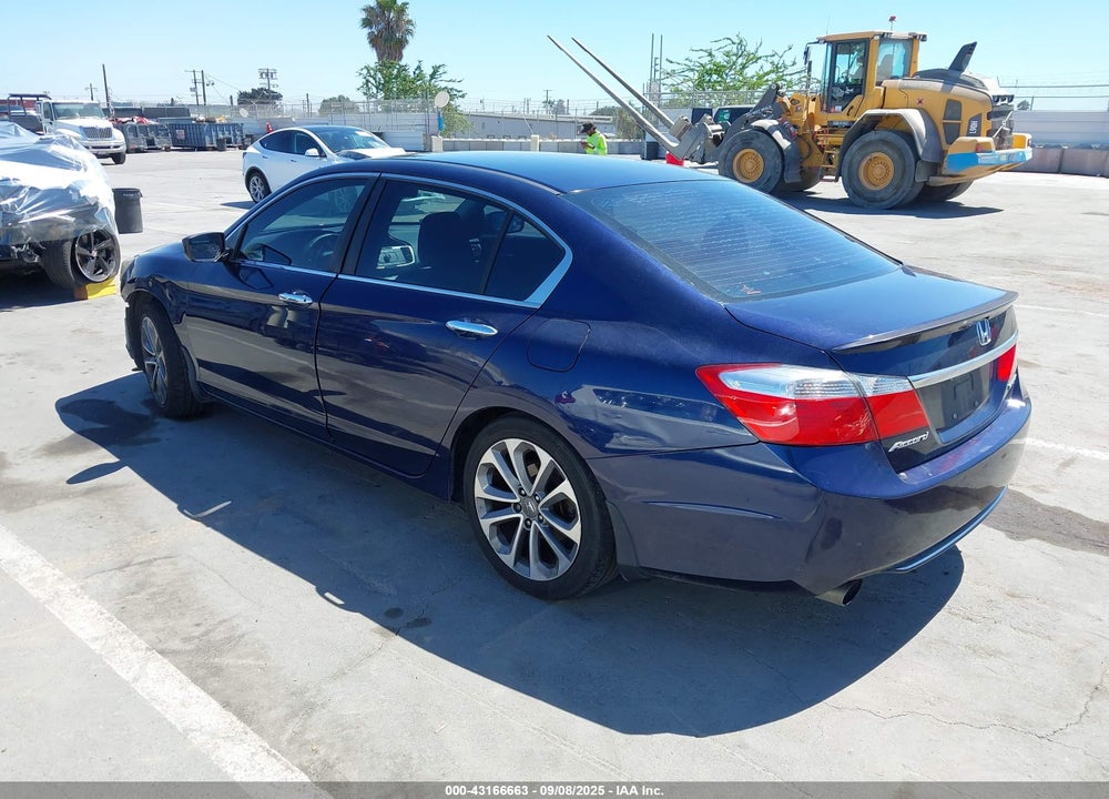 2015 HONDA ACCORD VIN: 1HGCR2F51FA074338