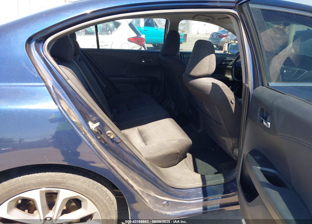 2015 HONDA ACCORD VIN: 1HGCR2F51FA074338