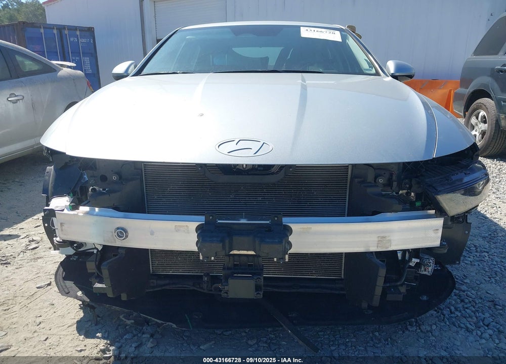 2024 HYUNDAI SONATA VIN: KMHL64JA3RA383820