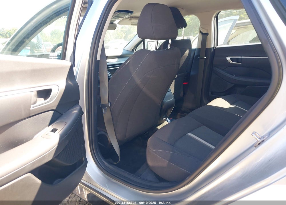 2024 HYUNDAI SONATA VIN: KMHL64JA3RA383820
