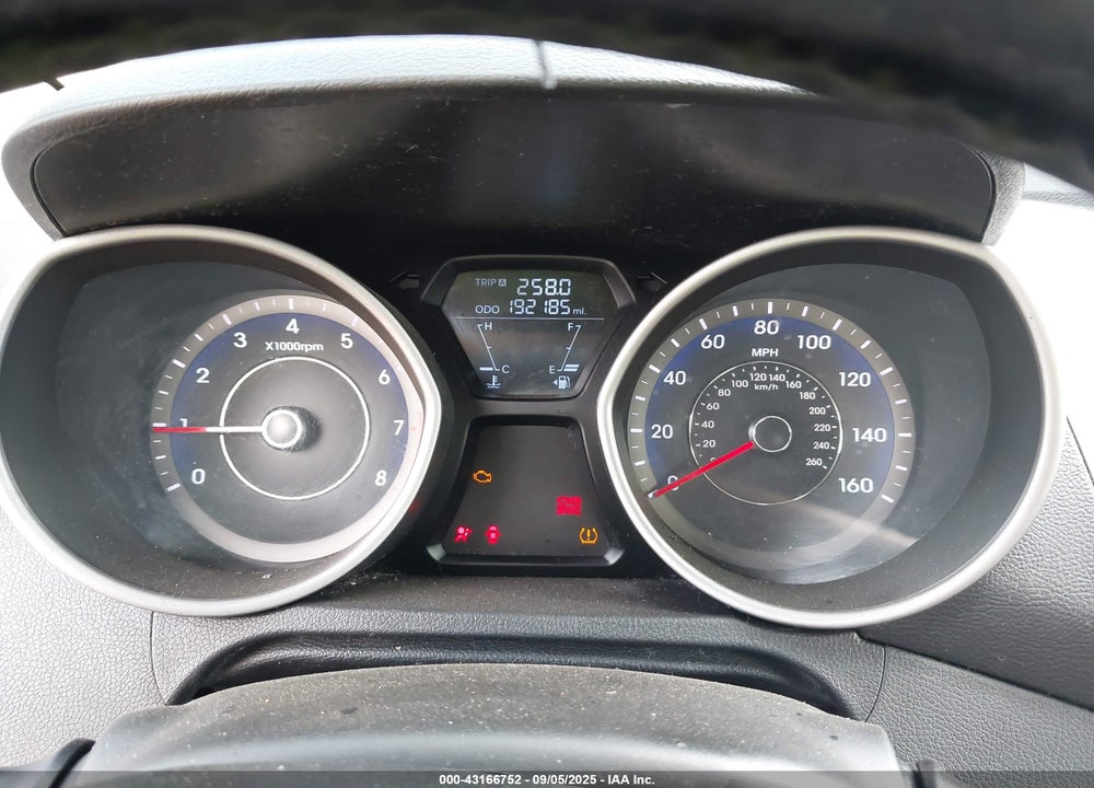 2013 HYUNDAI ELANTRA VIN: KMHDH6AE4DU002240