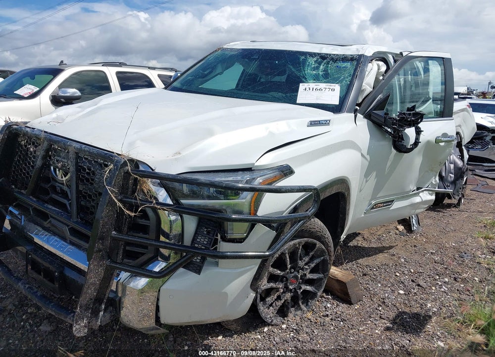 2025 TOYOTA TUNDRA VIN: 5TFMC5DB8SX106983