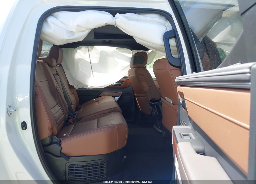 2025 TOYOTA TUNDRA VIN: 5TFMC5DB8SX106983