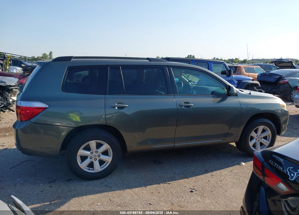2010 TOYOTA HIGHLANDER VIN: 5TDZK3EH7AS022321