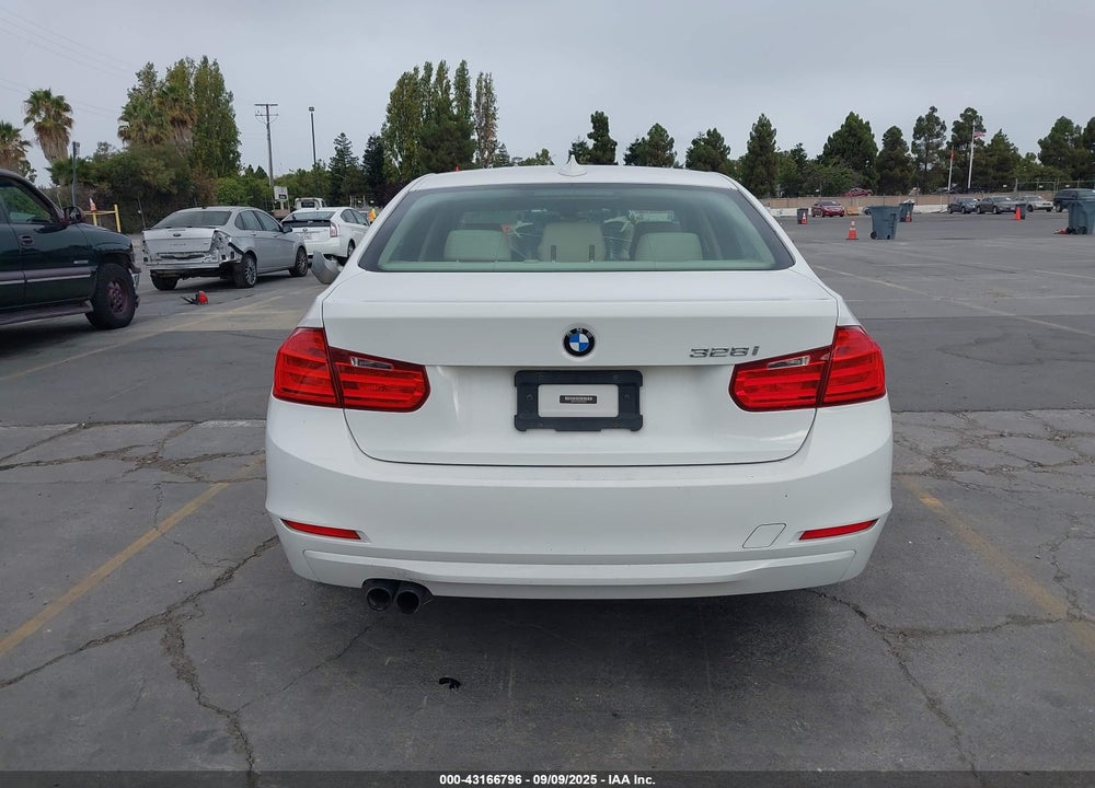2012 BMW 328I VIN: WBA3C1C54CF434437