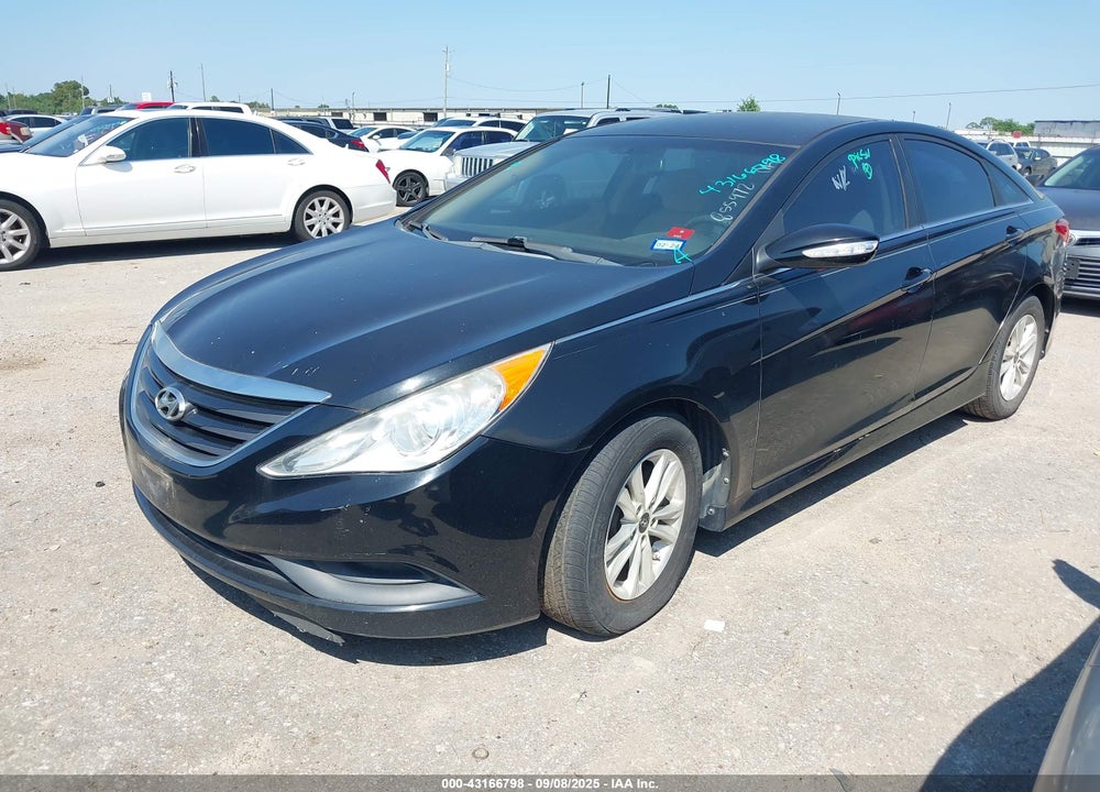 2014 HYUNDAI SONATA VIN: 5NPEB4AC2EH855972