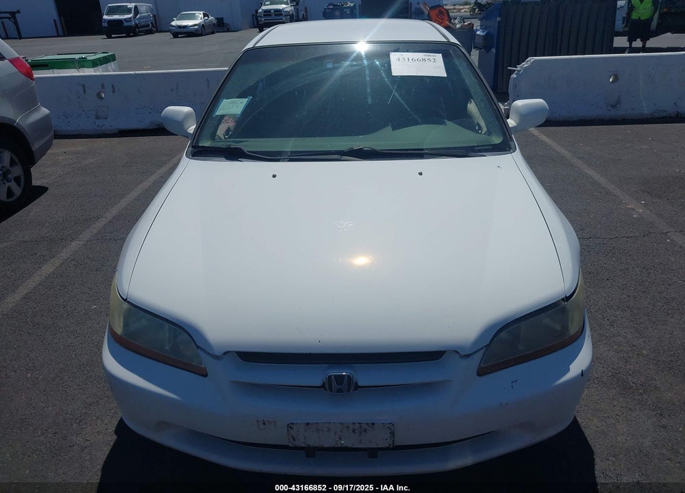 1999 HONDA ACCORD LX VIN: JHMCG5644XC001482