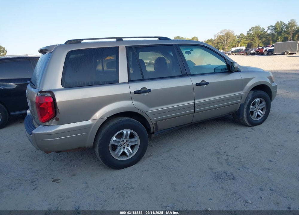 2005 HONDA PILOT EX-L VIN: 5FNYF18505B040692