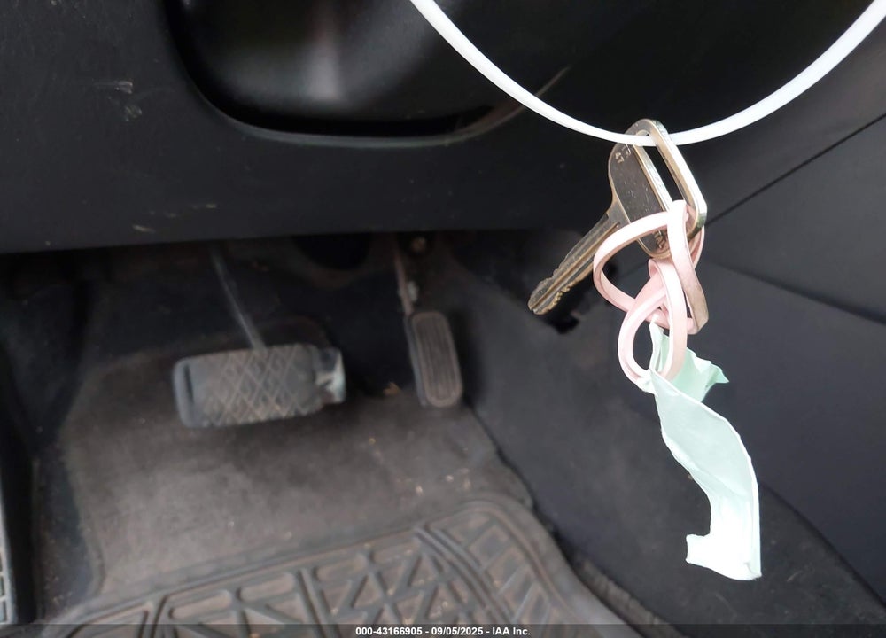 2003 TOYOTA MATRIX/XR VIN: 2T1LR38E03C089504
