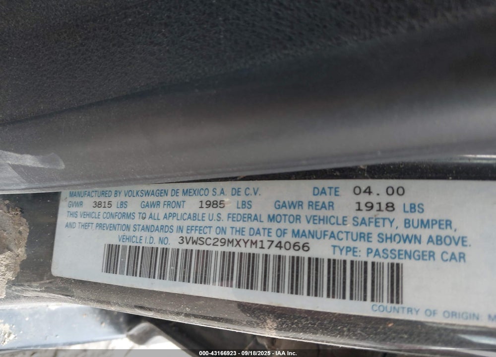2000 VOLKSWAGEN JETTA GLS VIN: 3VWSC29MXYM174066