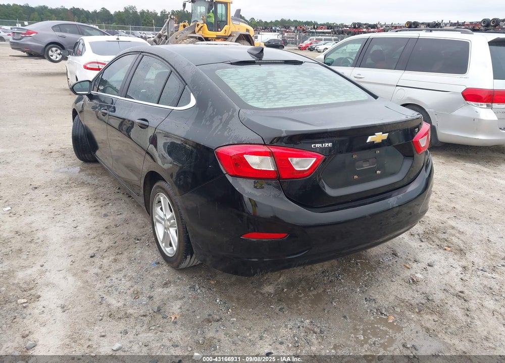 2018 CHEVROLET CRUZE VIN: 1G1BE5SM2J7139782
