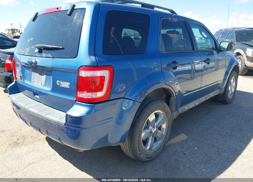 2010 FORD ESCAPE VIN: 1FMCU0D75AKA09822