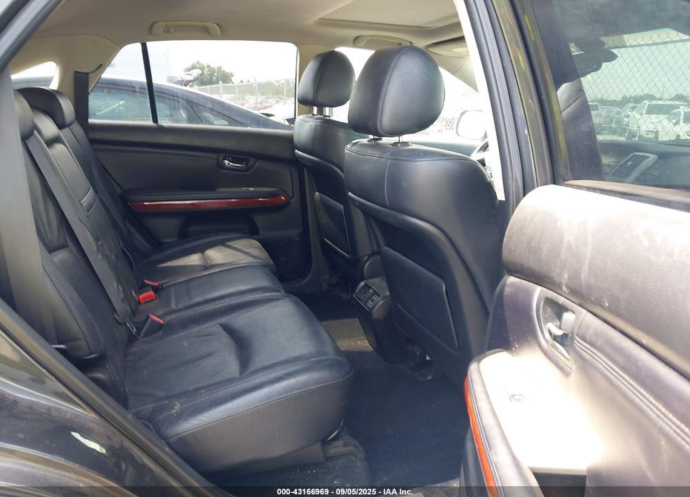 2005 LEXUS RX 330 VIN: 2T2GA31U55C022793