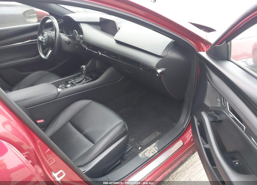 2019 MAZDA 3 VIN: JM1BPALM2K1110991
