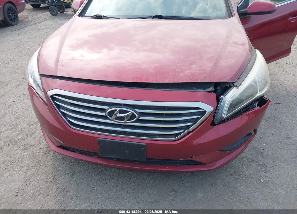 2015 HYUNDAI SONATA VIN: 5NPE24AF5FH038622