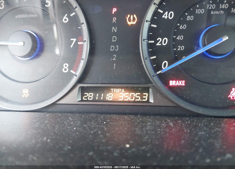 2011 HONDA ACCORD CROSSTOUR VIN: 5J6TF2H51BL001337