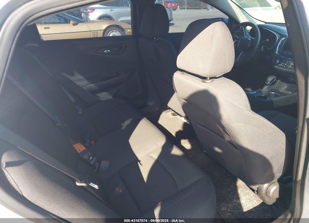 2022 CHEVROLET MALIBU VIN: 1G1ZD5ST1NF125960