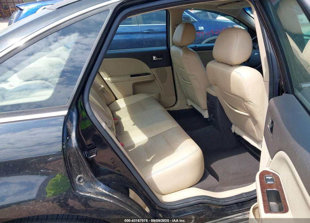 2008 FORD TAURUS LIMITED VIN: 1FAHP25W58G120599