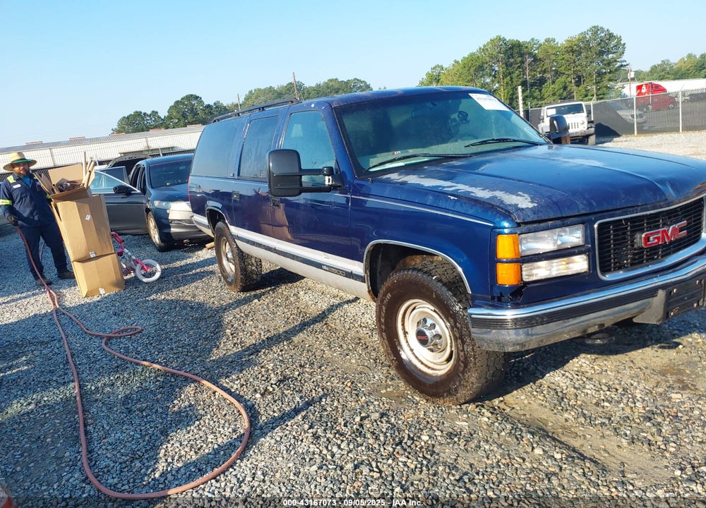 1997 GMC SUBURBAN 2500 SL VIN: 1GKGC26J1VJ718440