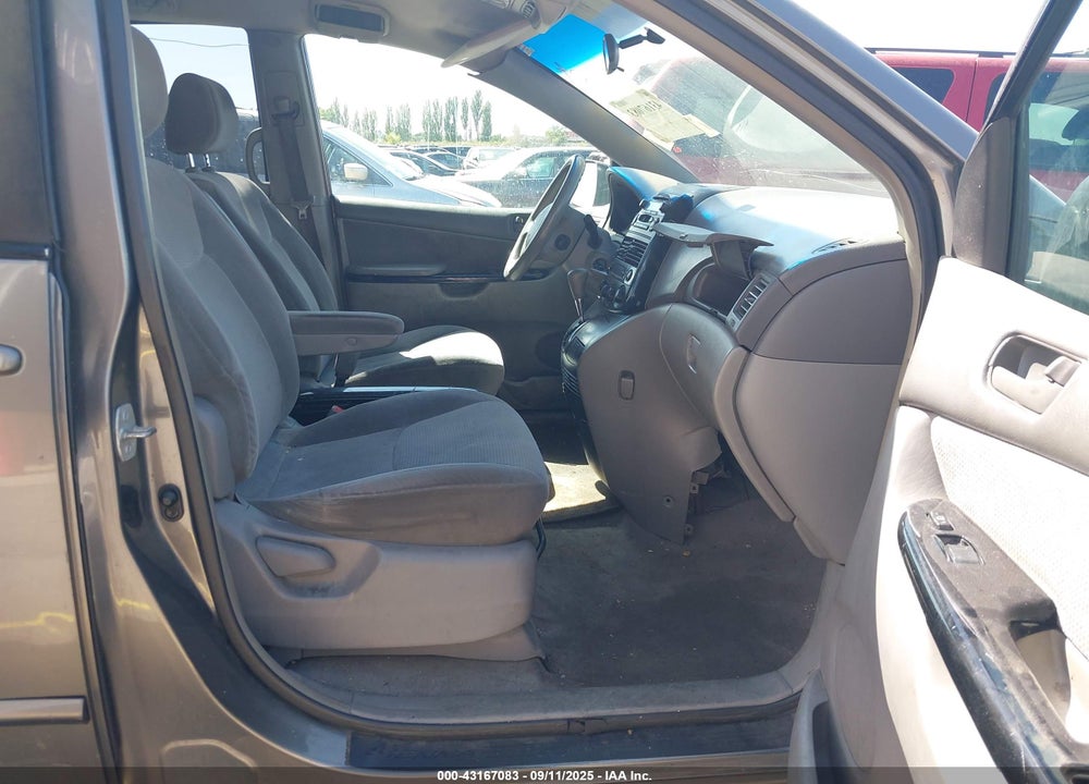 2004 TOYOTA SIENNA VIN: 5TDZA23C04S158914