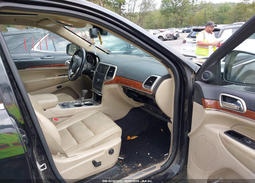 2011 JEEP GRAND CHEROKEE VIN: 1J4RR5GG3BC633391