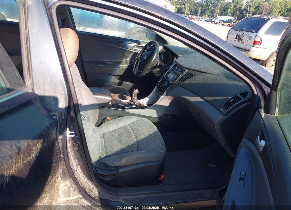 2013 HYUNDAI SONATA VIN: 5NPEB4AC5DH704414