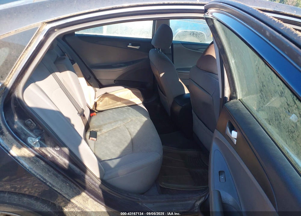 2013 HYUNDAI SONATA VIN: 5NPEB4AC5DH704414