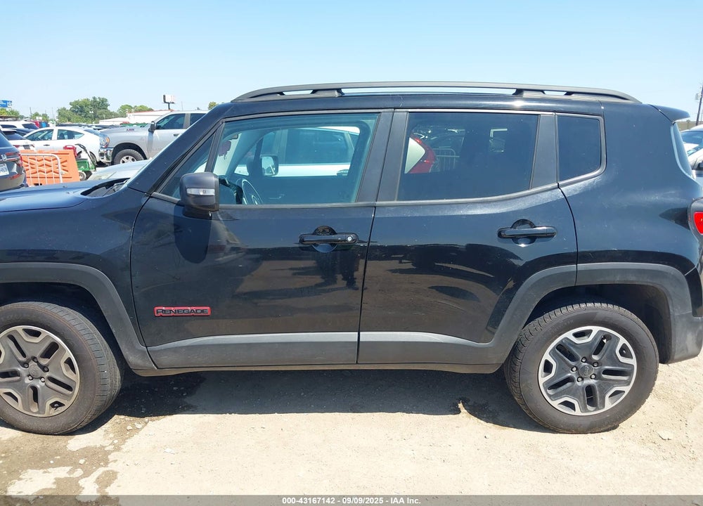 2016 JEEP RENEGADE VIN: ZACCJBCT4GPE36253