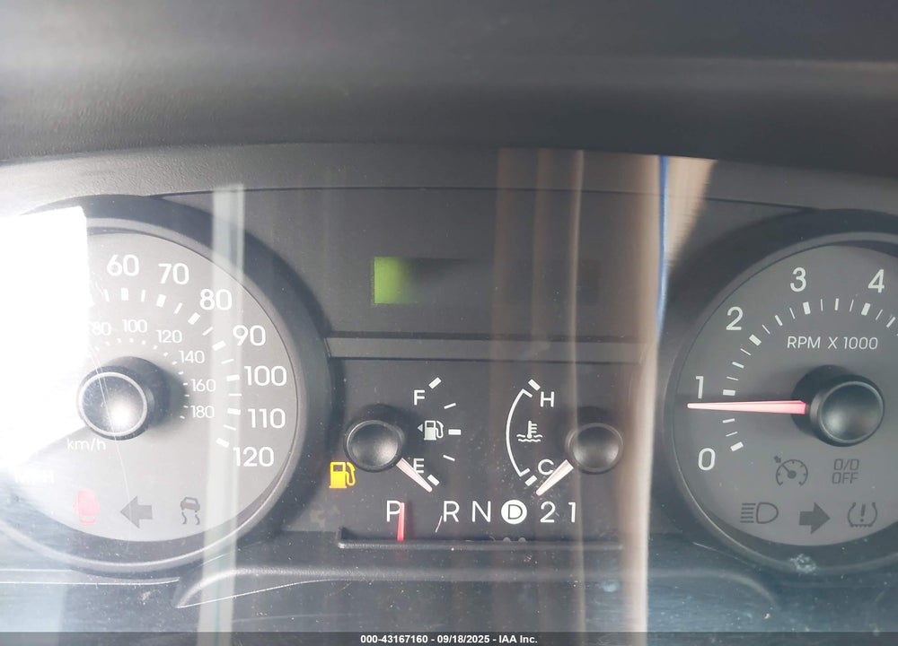 2007 MERCURY GRAND MARQUIS GS VIN: 2MEFM74V37X628948