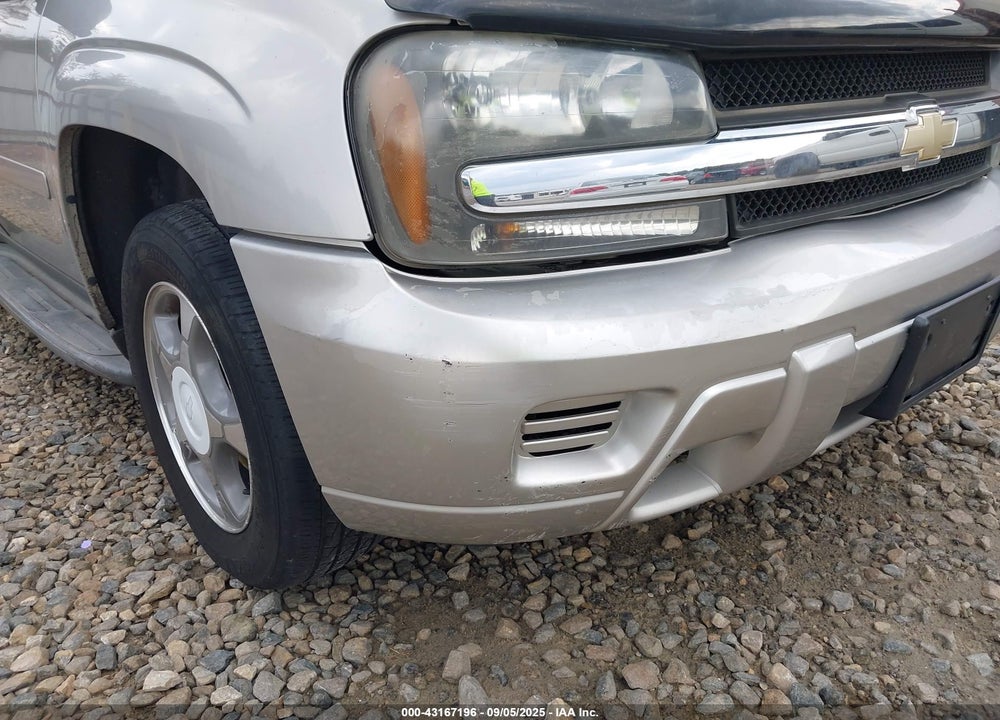 2007 CHEVROLET TRAILBLAZER LS VIN: 1GNDS13S772136517