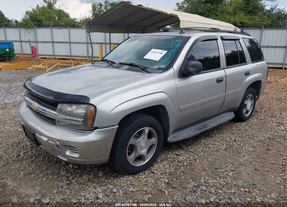 2007 CHEVROLET TRAILBLAZER LS VIN: 1GNDS13S772136517