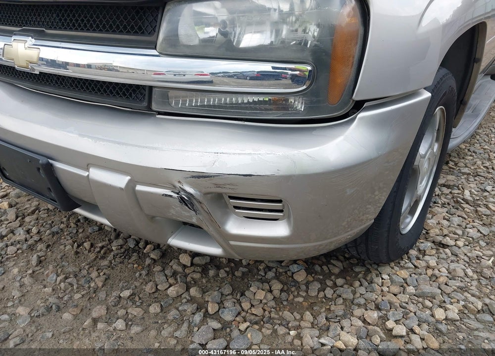 2007 CHEVROLET TRAILBLAZER LS VIN: 1GNDS13S772136517