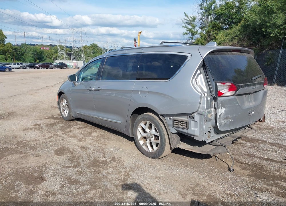 2017 CHRYSLER PACIFICA VIN: 2C4RC1EG3HR531141