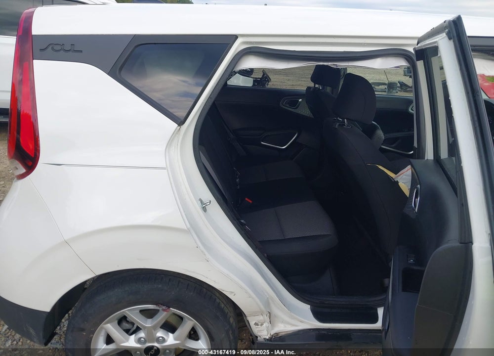 2022 KIA SOUL VIN: KNDJ23AU9N7155677