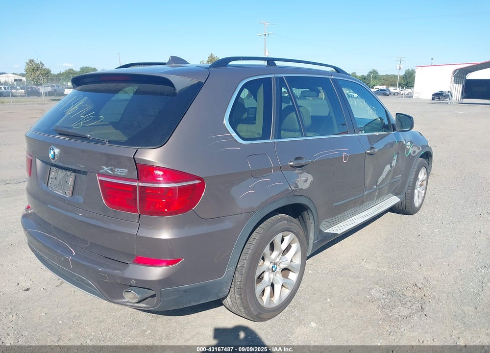2013 BMW X5 VIN: 5UXZV4C58D0B24807