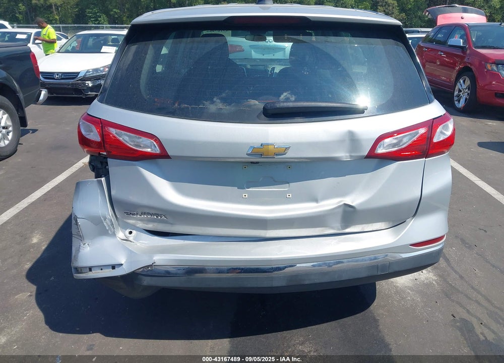 2018 CHEVROLET EQUINOX VIN: 2GNAXHEV2J6151165