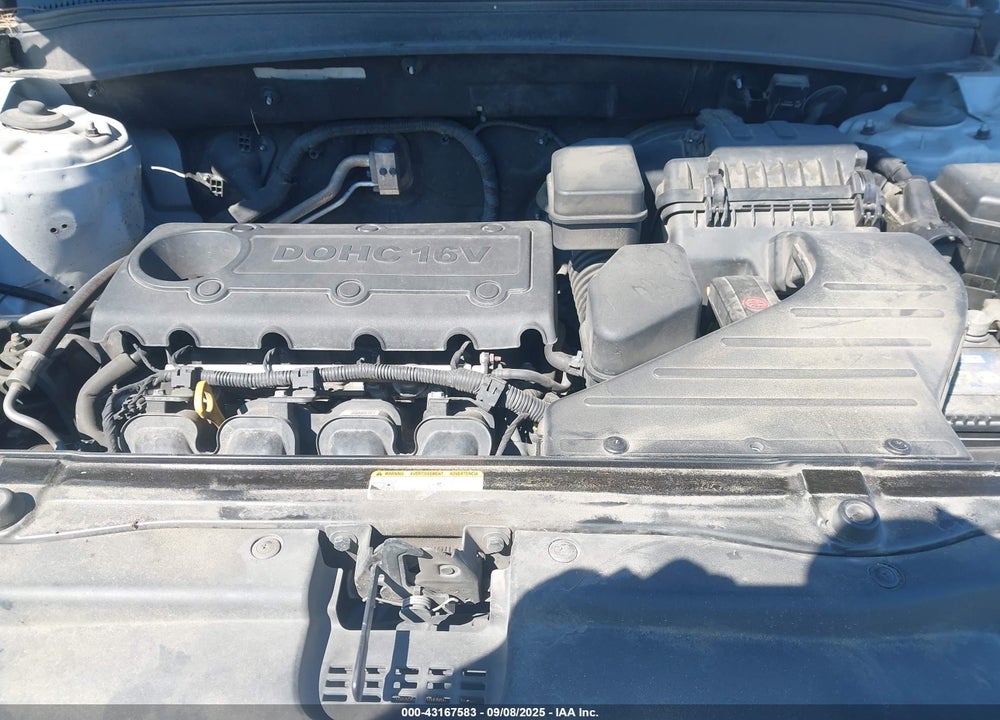 2011 HYUNDAI SANTA FE VIN: 5XYZG3AB4BG020673