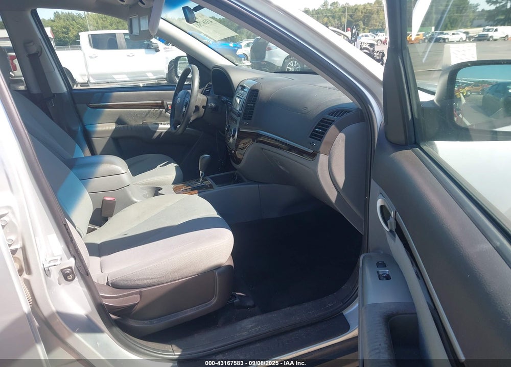 2011 HYUNDAI SANTA FE VIN: 5XYZG3AB4BG020673