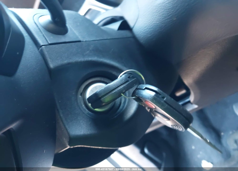 2012 FORD FOCUS VIN: 1FAHP3M21CL437560