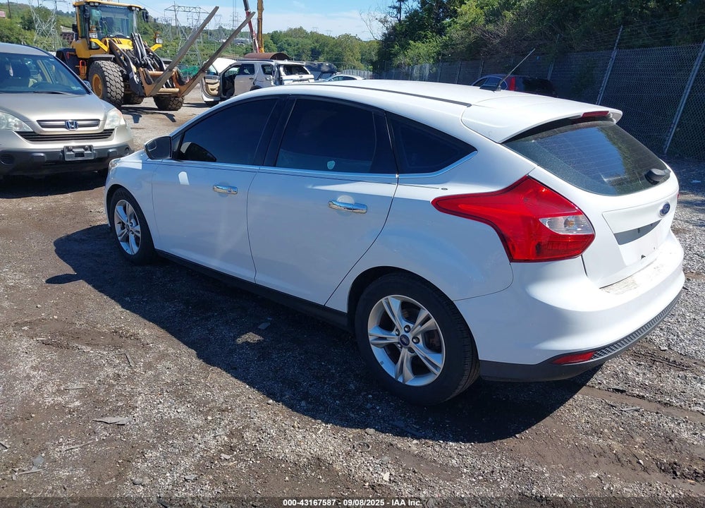 2012 FORD FOCUS VIN: 1FAHP3M21CL437560
